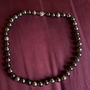 Tahitian Black Pearl Necklace w 14kt Gold w Diamonds Clasp